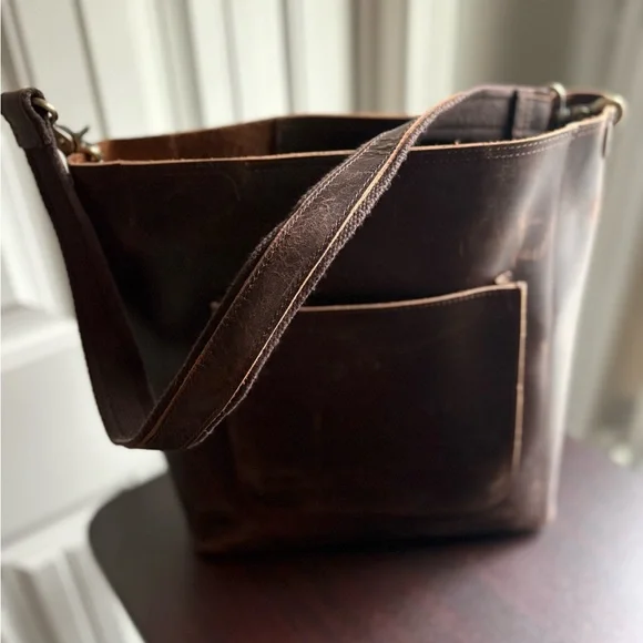 Classic Brown Leather Bag - Picture 2 of 12